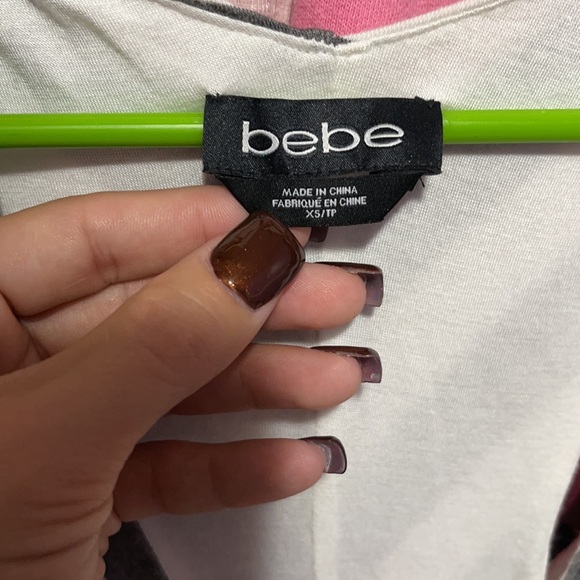 Adorable form fitting dress. Hugs your curves. Worn to a wedding once! BeBe - Picture 4 of 5